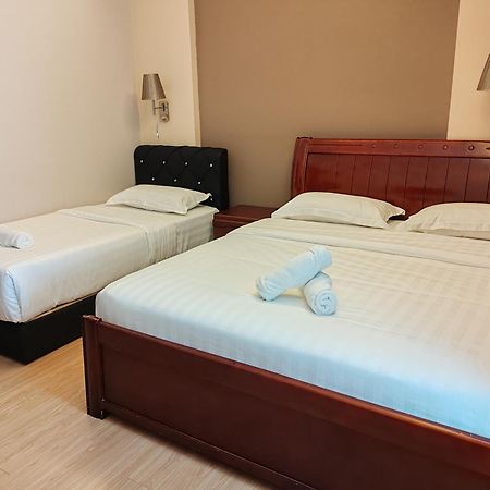 Hotel Prima Sandakan Ngoại thất bức ảnh