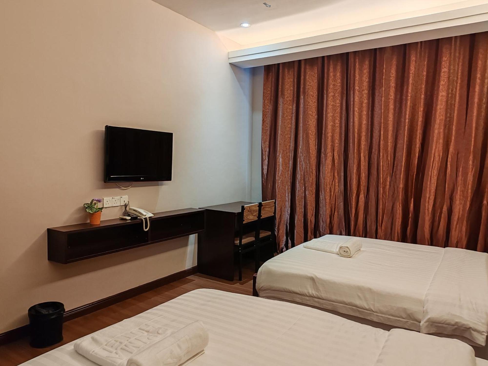 Hotel Prima Sandakan Ngoại thất bức ảnh